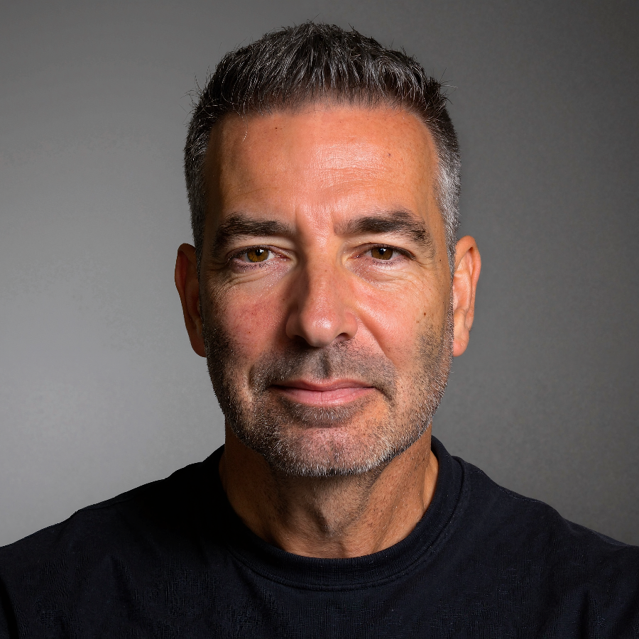 Dr. Boris Reichenauer