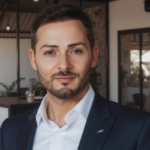 Luis Nicolini