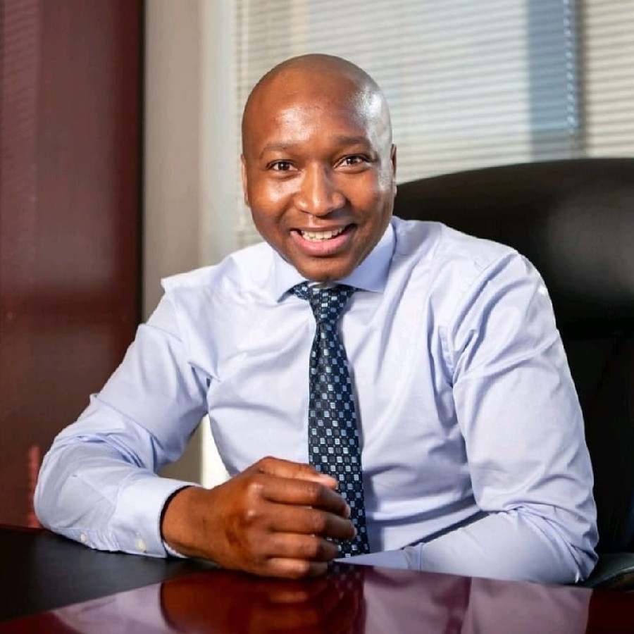 Dr. Mandla Lamba