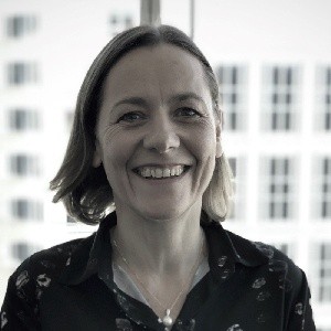 Suzanne Day